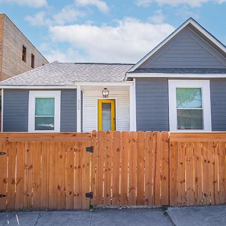 Charming 4Br2Ba Only 5 Mins Downtown Riverwalk San Antonio Exterior foto